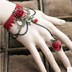 Thứ hai Yếu Tố Ren Cổ Điển Red Rose Gothic Gió Trang Trí Vòng Đeo Tay Một Hộp Đêm Nữ Vũ Đảng Hiệu Suất Đồ Trang Sức Vòng đeo tay Clasp