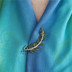 Cổ điển màu men xanh lá pin Nhật Bản và Hàn Quốc vừa cardigan khăn choàng khóa trâm áo len đan áo từ cổ áo Trâm cài