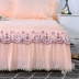 Hàn Quốc nổi một mảnh ren giường xù váy khăn trải giường bông trải giường trượt ren giường nệm bảo vệ Li - Váy Petti Váy Petti