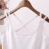 Phiên bản Hàn Quốc của quần lọt khe chéo trở lại thấp cổ áo ngắn trắng phía dưới dây đeo vest nữ bên trong áo khoác thủy triều