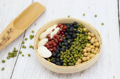 Северо -восточный Heilongjiang Wulong Bean Cif Cif Sail Meature Разное зерновое зерновое соевое соево