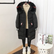 Đặc biệt cung cấp dày Hàn Quốc đoạn dài trên đầu gối lỏng lớn cổ áo lông thú Hàn Quốc phiên bản của chống mùa giải phóng mặt bằng xuống áo khoác nữ 2018 mới