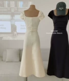 Летнее платье, трикотажный корсет, длинная юбка, крой «рыбий хвост», с акцентом на бедрах