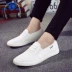Phiên bản tiếng Hàn đích thực toàn cầu của đôi giày mô hình đôi giày nông nhỏ bằng vải trắng nhỏ Giày nam Fu Fu một đôi giày lười đế bằng - Plimsolls
