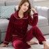 Đồ ngủ nhung san hô dày của phụ nữ phù hợp với tay dài mùa thu và mùa đông flannel phụ nữ đồ ngủ trung niên dịch vụ nhà XL