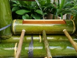 Бамбук текущий вода/бамбуковый нагреватель/рыбный танк камень канавки рыба пруд Фах
