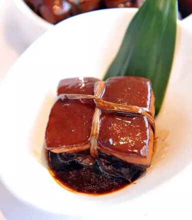 Gexiang Palace Palace Соломенное ароматное мясное мясное кусоч