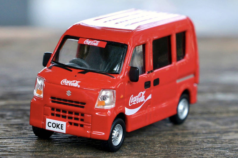 ミニカー Kith x Coca-Cola Volkswagen Van New Limited Edition M2 Machines Coca-Cola VW Bug Volkswagen