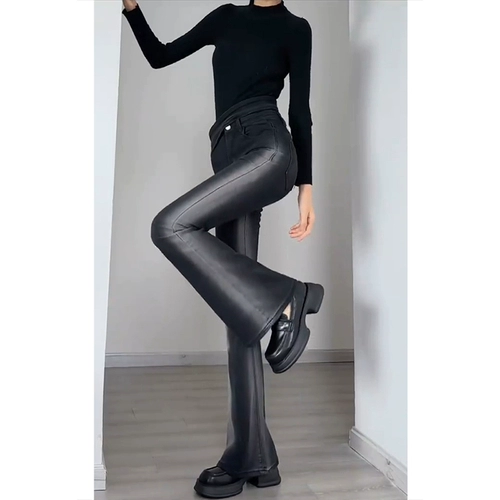 Дизайнерский черный мегафон, весенние джинсы, летние флисовые приталенные штаны, тренд сезона, градиент, высокая талия