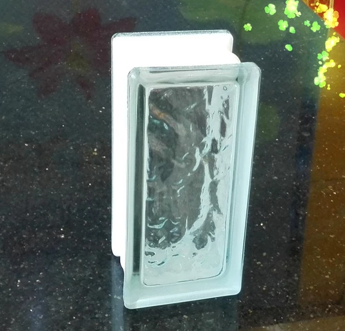 90 Спецификация Половина импортированного ультра -белостного туманного тумана Полая стеклянная кирпич