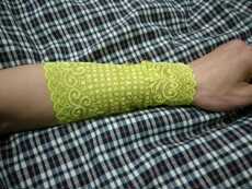 Приспособление для защиты запястья 遮 疤