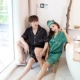 Hàn quốc phiên bản của các đơn giản vài bộ đồ ngủ lụa mùa hè nam giới và phụ nữ giản dị dịch vụ nhà ngắn tay quần short màu rắn khóa bộ bộ đồ Cặp đôi