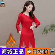 Jin Xuan nhớ lại một bộ trang phục vui nhộn 2019 xuân mới dài khí chất retro cộng với váy nhung cơ bản F - Quần áo ngoài trời