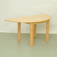 Nhà máy trực tiếp mẫu giáo bàn ghế gỗ Thiết kế tròn nhiều kiểu dáng Bàn làm việc bằng gỗ rắn tròn cho trẻ em - Phòng trẻ em / Bàn ghế bàn học cho bé mẫu giáo