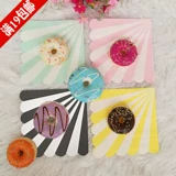 Шарф, одноразовое вечернее платье, салфетки, носовой платок