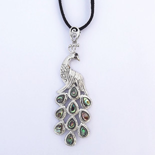 天然鲍鱼贝壳孔雀吊坠韩版长款毛衣链 锁骨链 装饰项链女时尚配饰