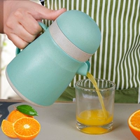 Ручная соковыжималка сжимает чашку мини -апельсиновое сок ручной ручной