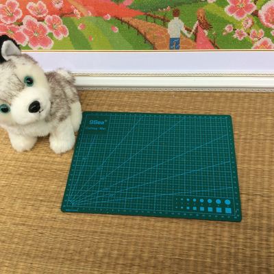 taobao agent A4 cutting board handmade soft pottery OB11 clay head doll furniture DIY BJD baby pad