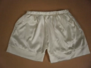 2017 mùa hè mới 100% silk silk ladies pocket quần short màu trắng chống ánh sáng quần an toàn hot quần ống túm