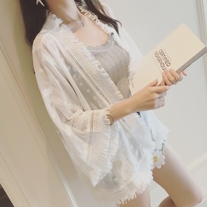 Mùa hè phụ nữ bán buôn Hàn Quốc phiên bản mới lỏng nhỏ khăn choàng bảy- điểm tay áo kem chống nắng quần áo thêu ren áo sơ mi chiffon áo