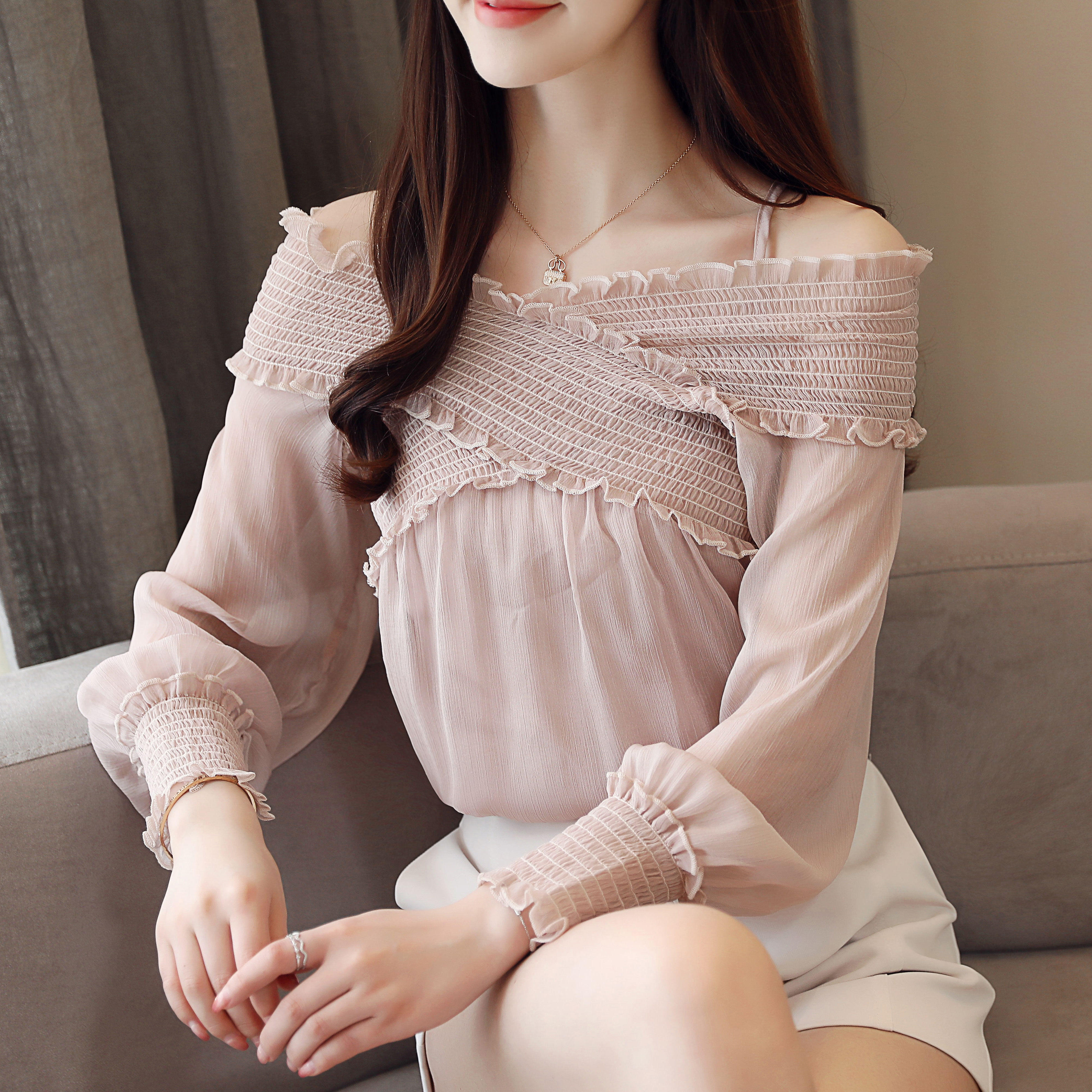 实拍273#2018秋装新款韩范个性v领一字肩长袖雪纺衫女百搭打底衫