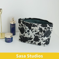 Черная роза