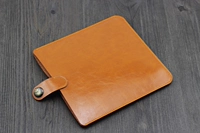 Версия для увеличения желтого коричневого цвета имеет пряжку