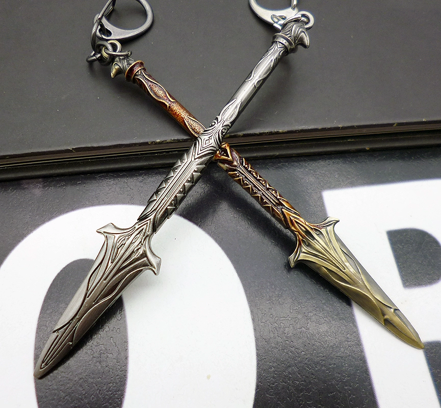 Assassin Creed Odyssey Leonidas Spear Keychain trò chơi thiết bị ngoại vi mặt dây chuyền trang sức vũ khí trang trí mát mẻ - Game Nhân vật liên quan