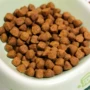 Đậu gạo búp bê thức ăn vật nuôi mèo staple thực phẩm nhập khẩu con rối đặc biệt thức ăn cho mèo số lượng lớn hạt số lượng lớn 500g thức ăn chó mèo