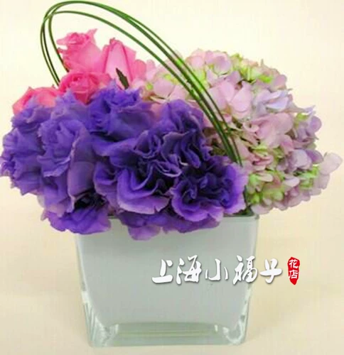 Стол цветочные цветы конференция стол цветок маленький стол цветок расчетный стол Свадебный знак -в тайваньском цветочном спекке цветок цветок подиум