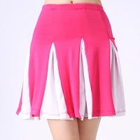 Белая штучатая юбка роза