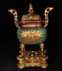 Винтажные предметы обихода из золота 重器铜鎏金满镶松石玛瑙青金石四方炉镶嵌精湛馆藏重器