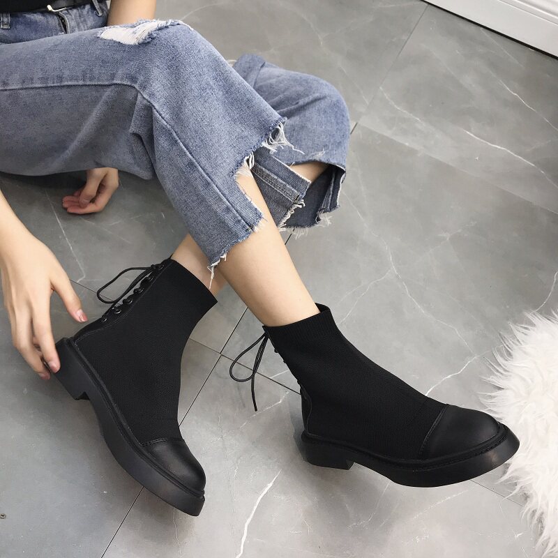 妙礼2018秋冬款复古平跟chic短靴女平底学生后系带针织弹力马丁靴