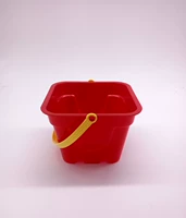 Красный