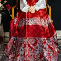 Красные улитки юбка лошадей