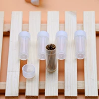 Вышивка, бутылка, пластиковая коробка для хранения, шприц, 4 см