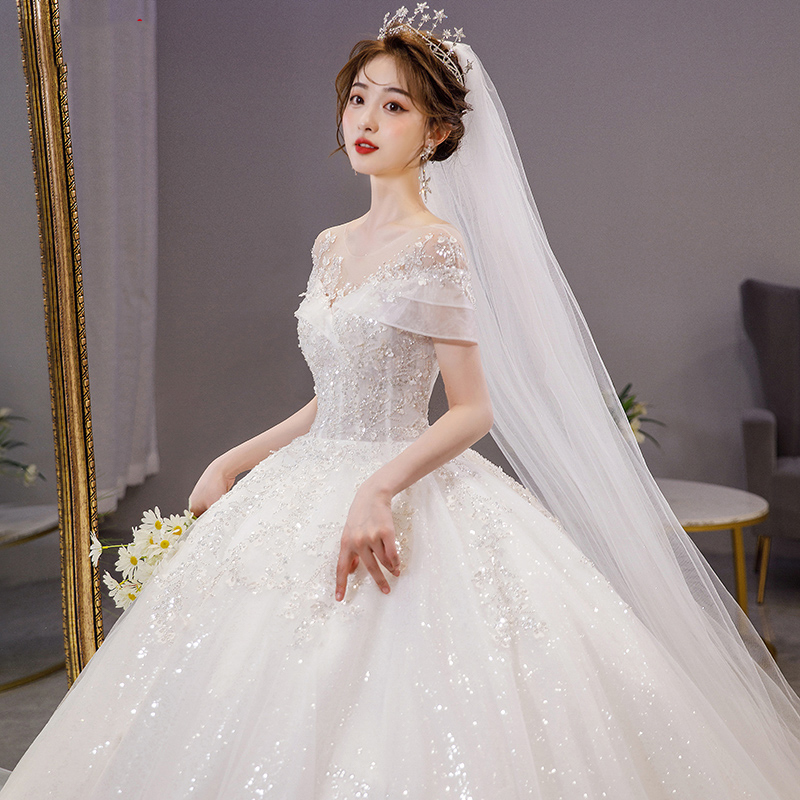 French wedding dress 2024 new bride married the main dress with the word gauze, temperament, heavy work, luxury high -level texture