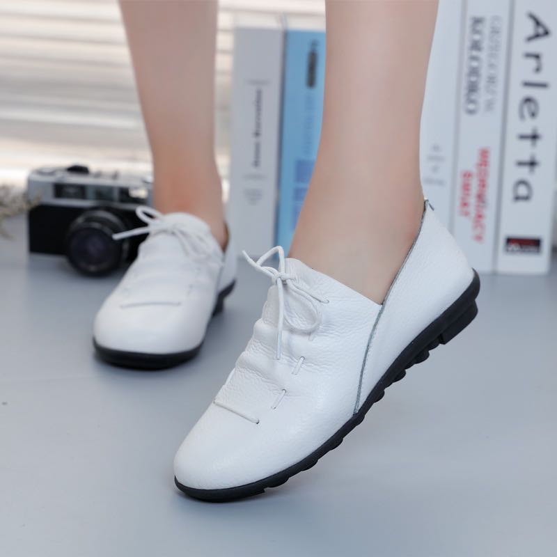 WhiteWomen Doug shoes 2018 spring and autumn soft sole Small leather shoes Mom shoes Flat bottom Single shoes genuine leather Shoes for pregnant women leisure time Women's Shoes