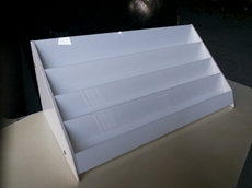 Витрина 多用途展示架/有机玻璃陈列架/亚克力眼影架/格子店铺架/手机架