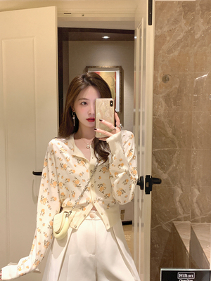 taobao agent Woolen knitted autumn retro cardigan, fitted, floral print