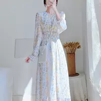 Летнее платье, длинная юбка, французский стиль, V-образный вырез, коллекция 2021, цветочный принт