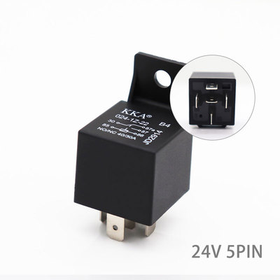 디바이스마트,EV 전기차/캠핑카/그린에너지 > 스위치/커넥터/릴레이 > 릴레이,SMG,KKA-B4 릴레이 24V 40A 5핀 플라스틱판 [TYE-RL017],차량용 릴레이 24V 40A 5핀 / NO : 40A 14V / NC : 30A 14V / 1a1b1c / 브라켓(플라스틱)