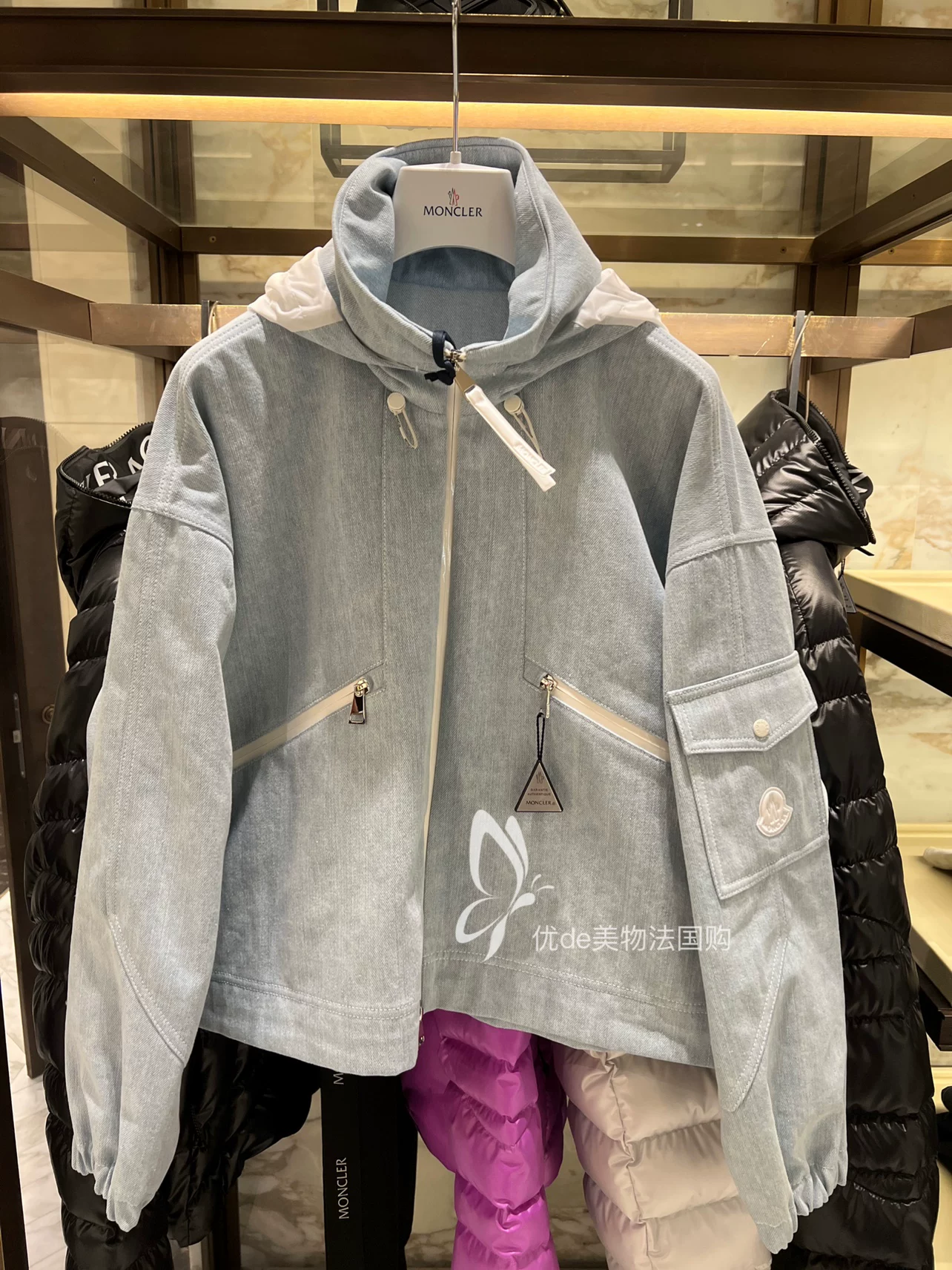 Джинсовая куртка с капюшоном, укороченная весна-лето Moncler Severau Ms.