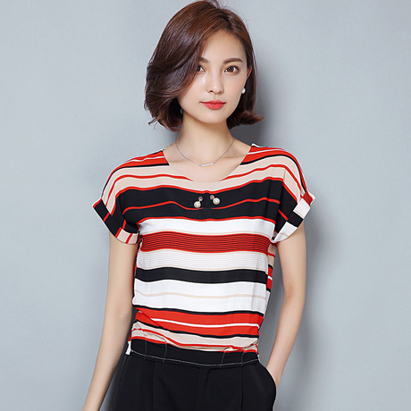 【实拍】2017新款韩版宽松女士上衣显瘦蝙蝠衫短款雪纺衫