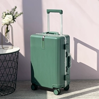 Свежая зелень ·