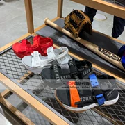 MLB Hàn Quốc gửi thư trực tiếp 19 mẫu đôi nam nữ mùa hè Yankees Velcro đế dày đi biển 32SHD1911 - Giày thể thao / sandles