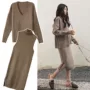 Phụ nữ mang thai mùa thu phù hợp với người mẫu thời trang 2018 mới cho bà bầu áo len nữ mùa thu đông mùa thu phiên bản Hàn Quốc dài hai mảnh shop đầm bầu đẹp
