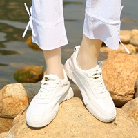 Phụ nữ mới ngoài trời Phiên bản tiếng Hàn của đôi giày nhỏ màu trắng giày thể thao và giải trí - Khởi động ngoài trời giày bảo hộ siêu nhẹ