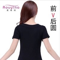 Черная футболка, V-образный вырез, короткий рукав