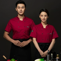 Красный фартук, берет, короткий рукав